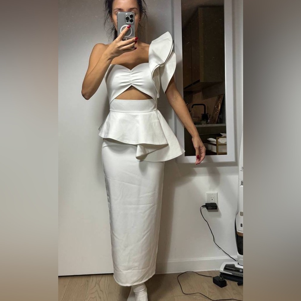 White top for events